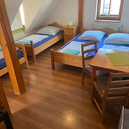 Zirndorf Gaestehaus Экстерьер фото