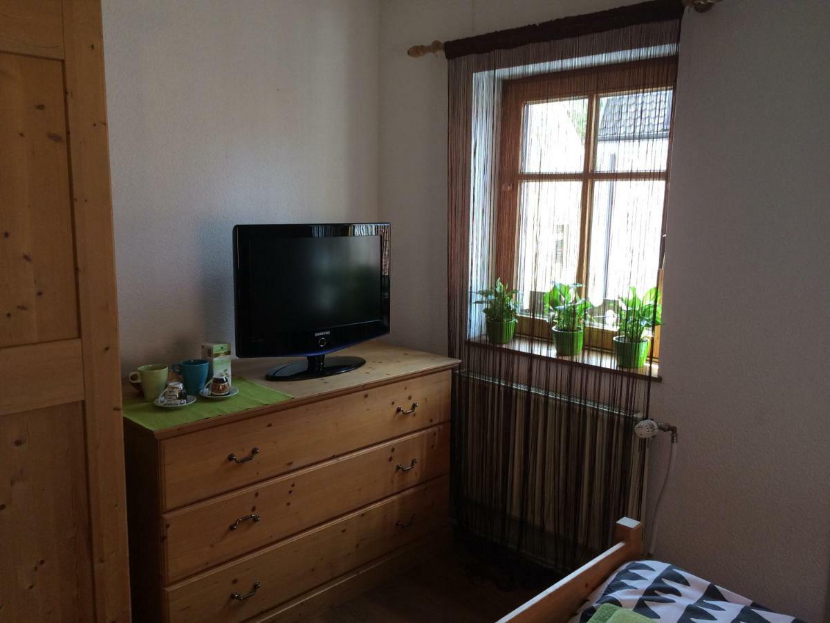 Zirndorf Gaestehaus Экстерьер фото